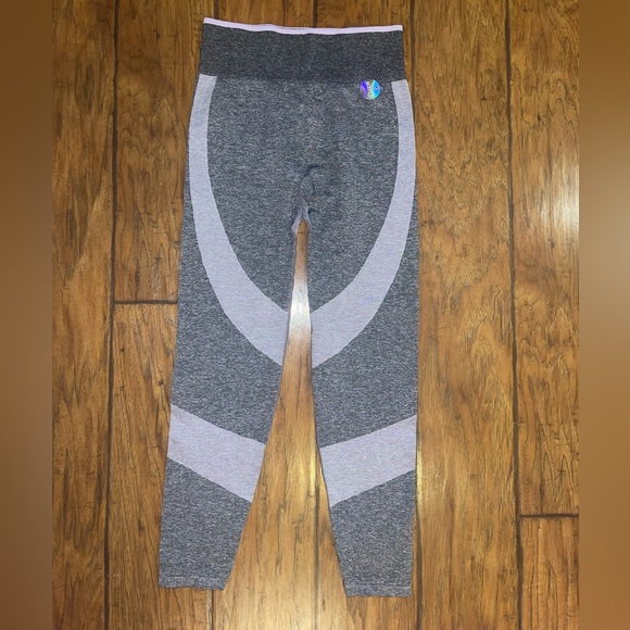 Victoria's Secret PINK High waist full length Gray and light purple Leggings NWT - Picture 1 of 6